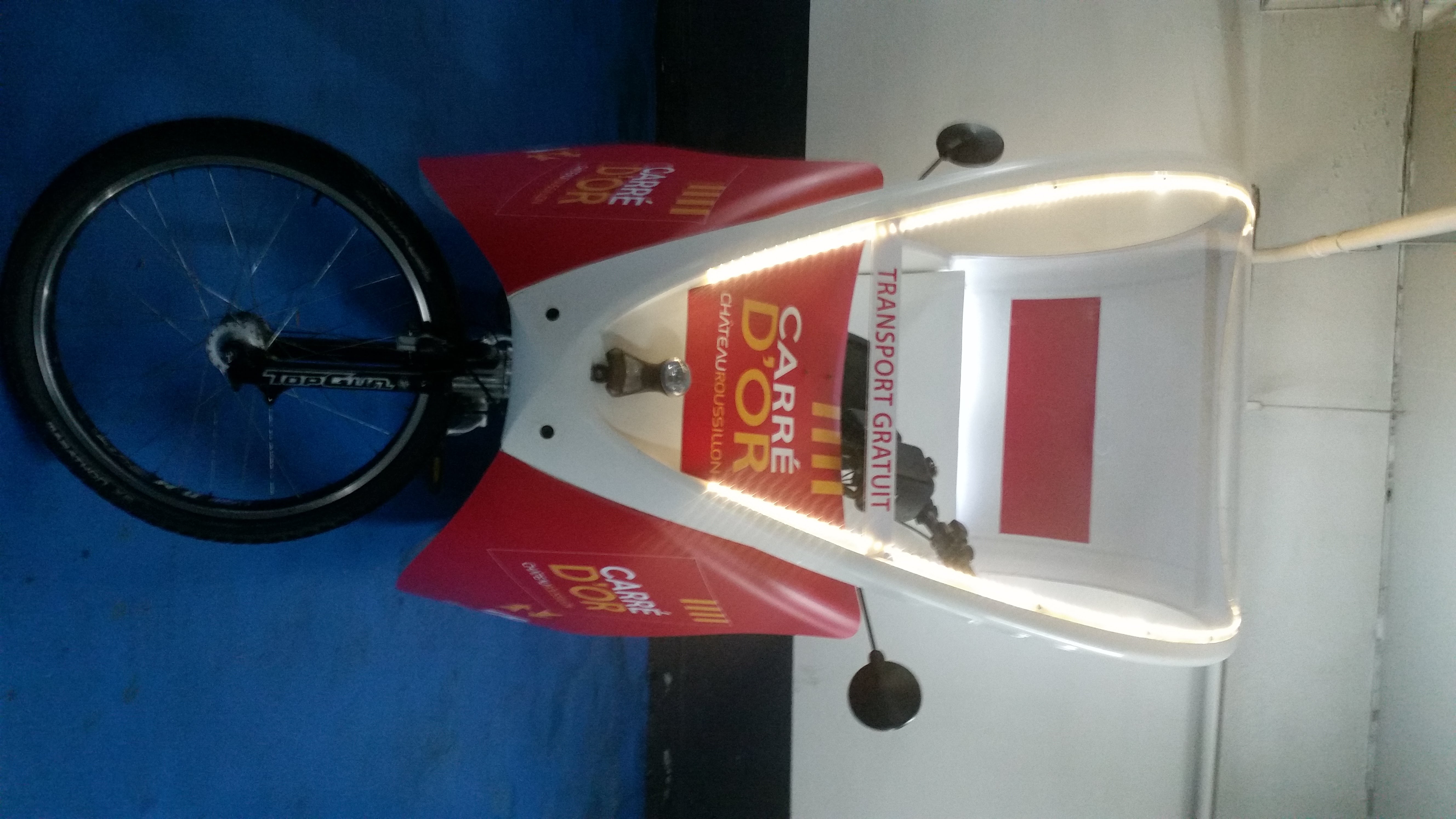 Centre commercial Carré d'Or Perpignan Location d'un vélo taxi