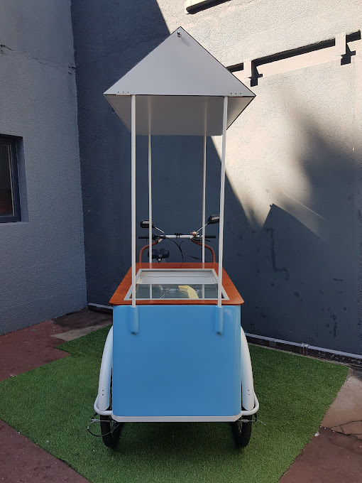 Vente de Rétro Triporteur Isotherme à Chloé