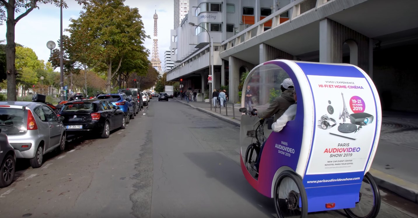 Location de 3 Vélos Taxis pour le Paris Audio Vidéo Show