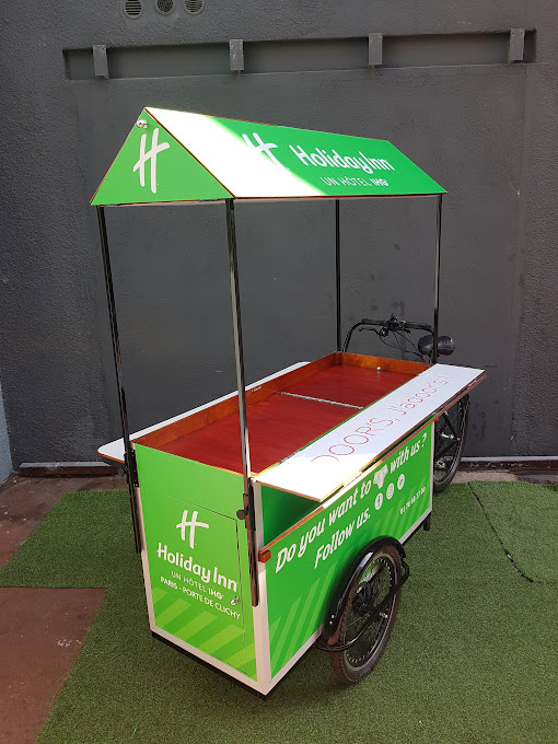 Fabrication d'un Triporteur Sur Mesure pour Holiday Inn (Voco)