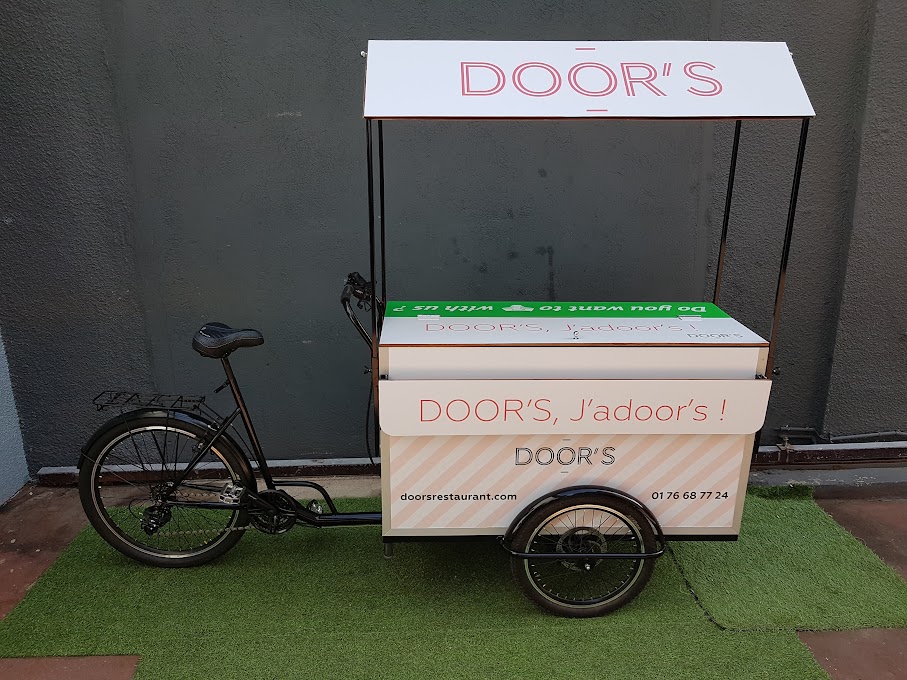 Fabrication d'un Triporteur Sur Mesure pour Holiday Inn (Voco)